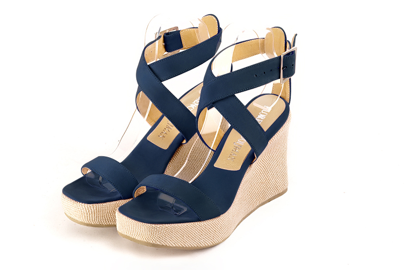 Navy blue women's fully open sandals, with crossed straps.. Front view - Florence KOOIJMAN